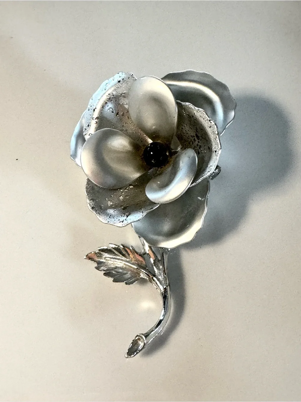 Beautiful Vintage Celebrity NY Flower Brooch Silver Tone Large Rose Black Center